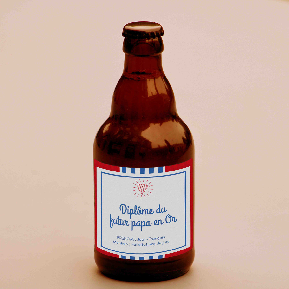 Cadeau annonce grossesse combiné à l’annonce parrain marraine — bière personnalisée diplôme futur papa